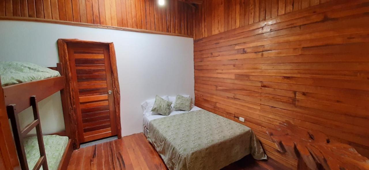 Guest House Great Hostels Amazon Puyo Bagian luar foto